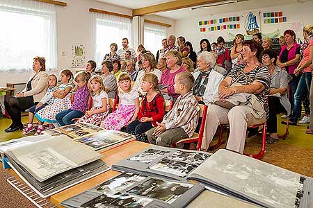 Den otevřených dveří v Základní škole a mateřské škole Dolní Třebonín u příležitosti oslavy 50. výročí jejího založení ...